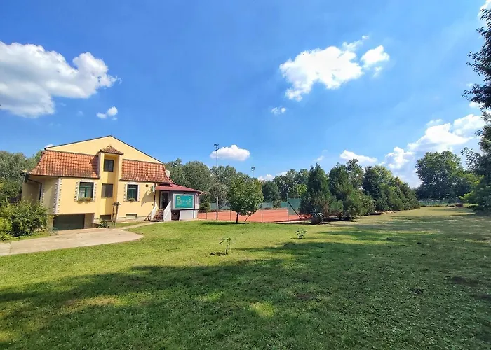 Eko منزل ريفي باتشكي بيتروفاتس