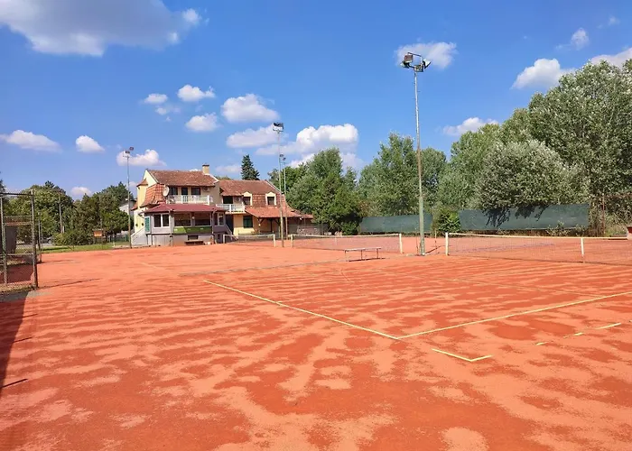 Eko باتشكي بيتروفاتس