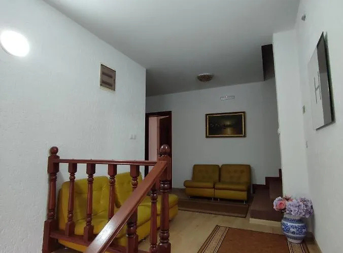 Eko * باتشكي بيتروفاتس